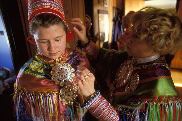 Dressing for the church ceremony Dressing for the church ceremony